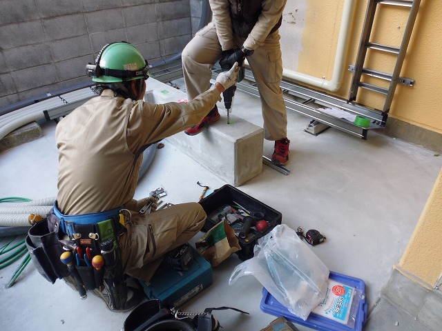 電気工事・EV充電器事業は大阪市のライアップへ！